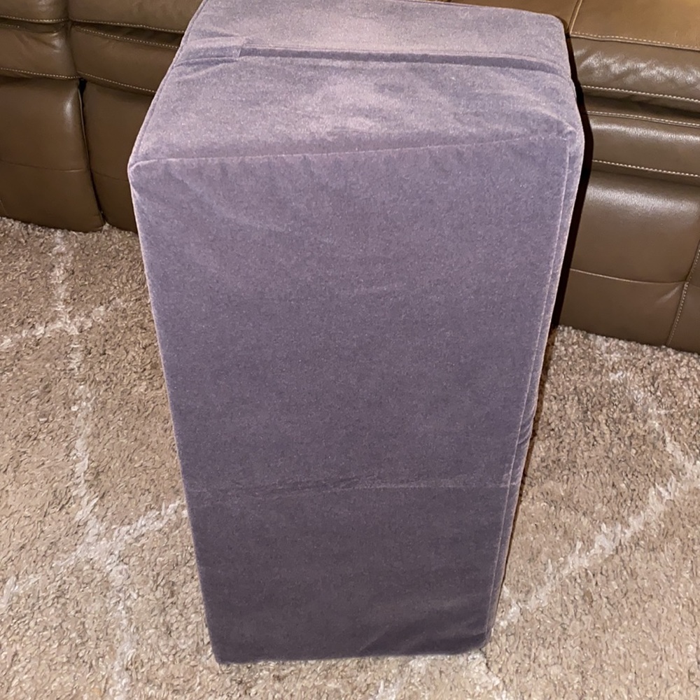 NWOT Expand Back Seat Space for your Dog Never Used Fits Most Cars & SUVS - Picture 7 of 11